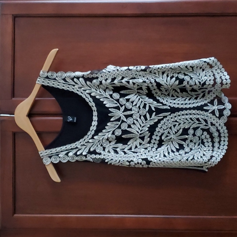 Windsor Embroidered Top
